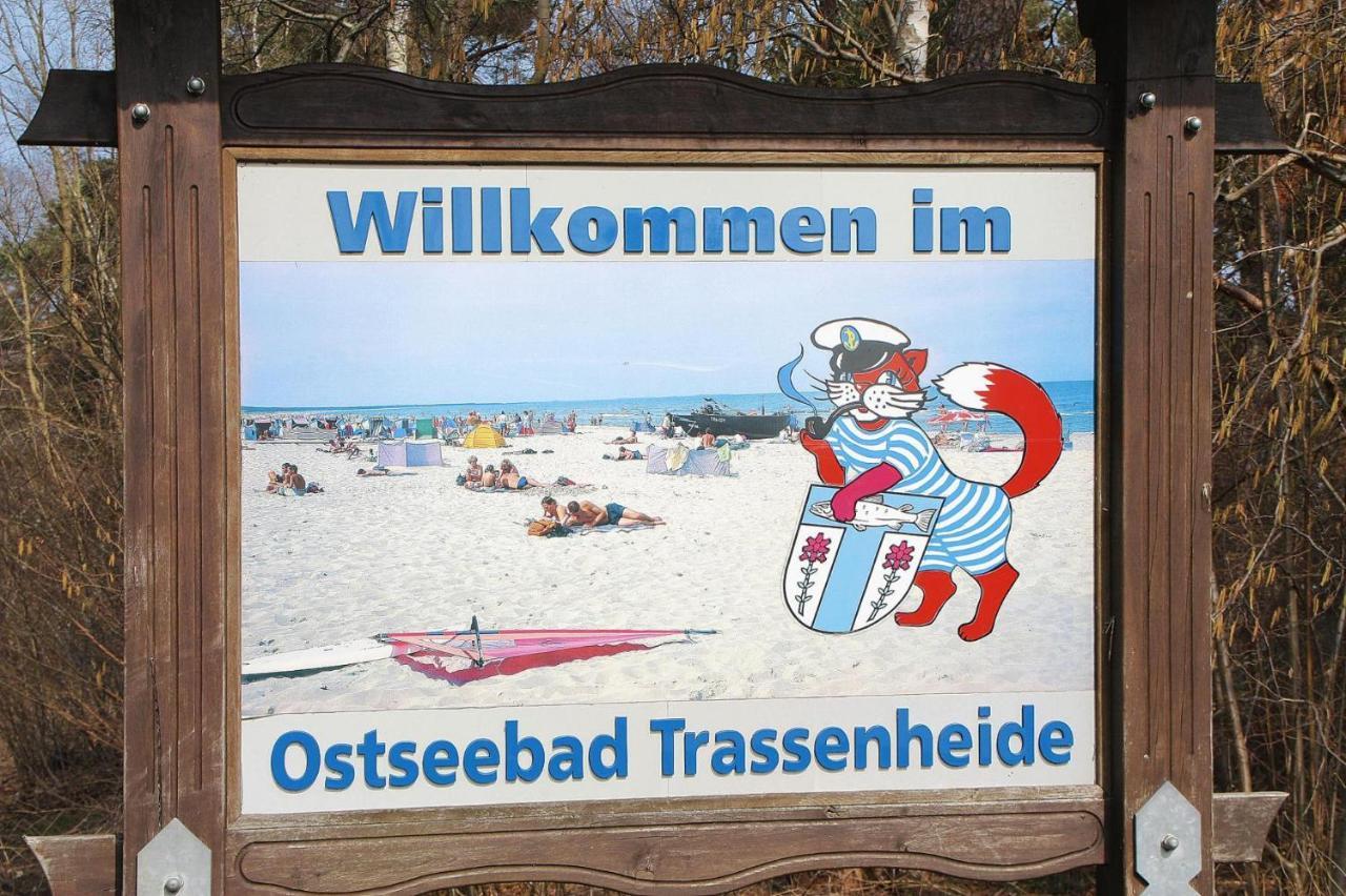 Ferienwohnung Strandidyll, トラッセンハイデ エクステリア 写真